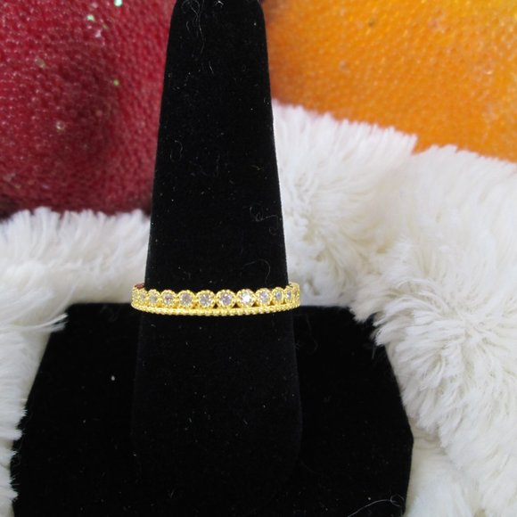 Princess Crown Ring>14kt.Gold over 925 Sterling,Simulated Diamonds,Narrow Band - Picture 4 of 5